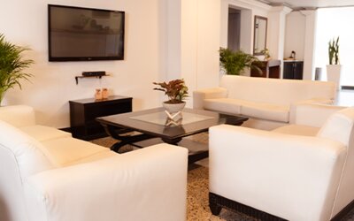 Tama Hotel Granada Real