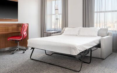 Courtyard by Marriott St. Louis Downtown/Convention Center
