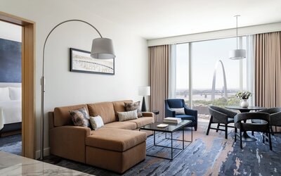 Four Seasons Hotel St Louis
