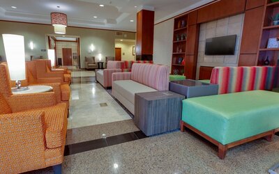 Drury Inn & Suites St. Louis Forest Park