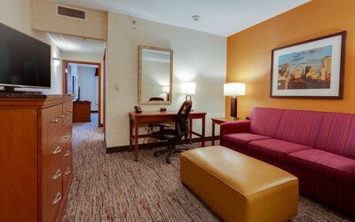 Drury Inn & Suites St. Louis Forest Park