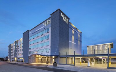 Fairfield Inn & Suites by Marriott St. Louis Downtown