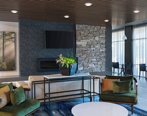 Fairfield Inn & Suites by Marriott St. Louis Downtown