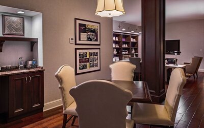 St. Louis Union Station Hotel, Curio Collection by Hilton
