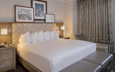 St. Louis Union Station Hotel, Curio Collection by Hilton