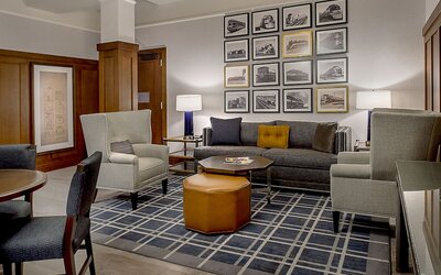 St. Louis Union Station Hotel, Curio Collection by Hilton