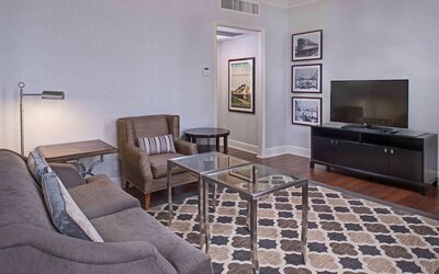 St. Louis Union Station Hotel, Curio Collection by Hilton