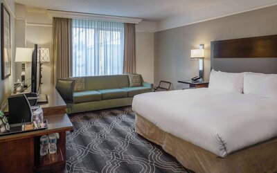 St. Louis Union Station Hotel, Curio Collection by Hilton