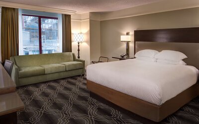 St. Louis Union Station Hotel, Curio Collection by Hilton