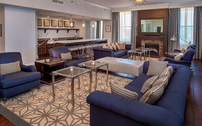 St. Louis Union Station Hotel, Curio Collection by Hilton