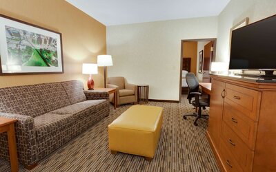 Drury Plaza Hotel St. Louis at the Arch