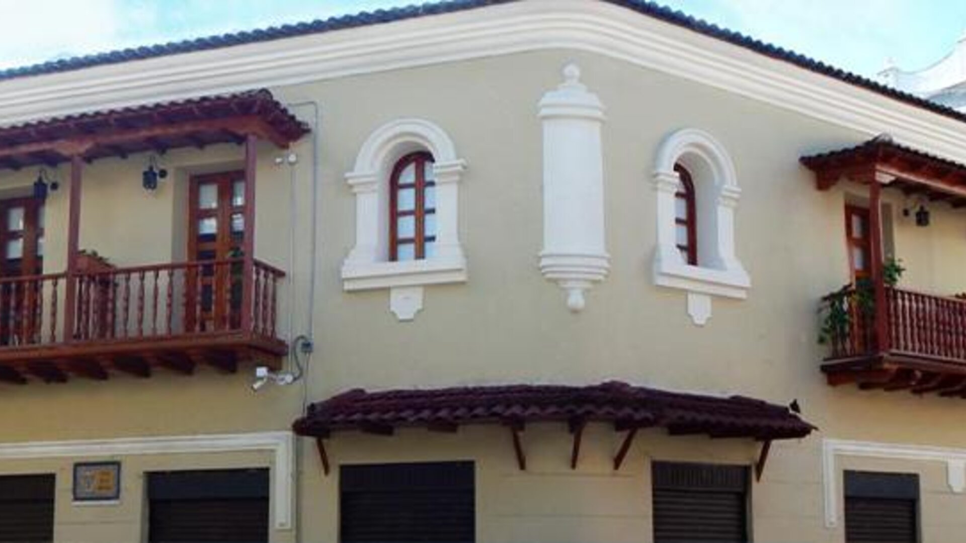 Ethnic Thematic Hotel