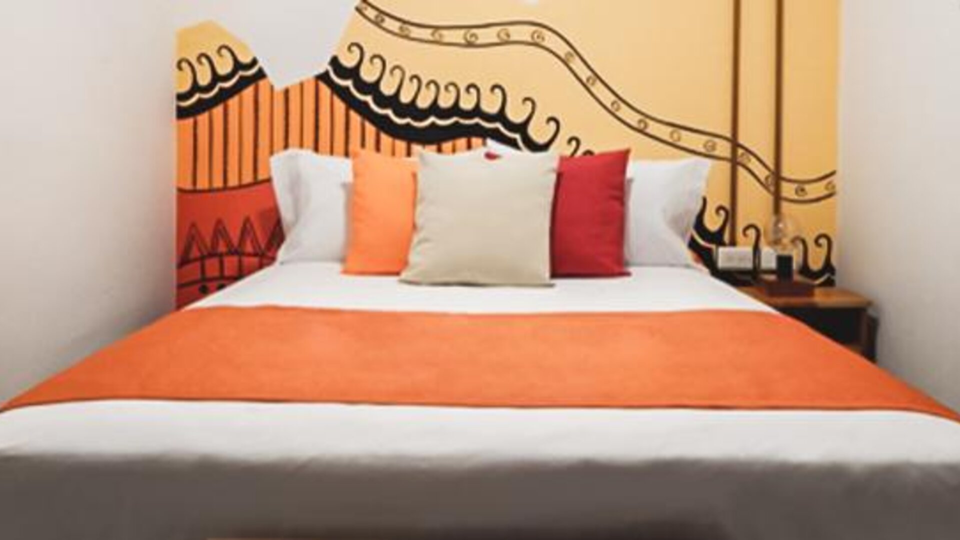 Ethnic Thematic Hotel