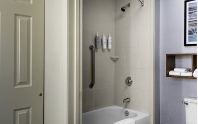 Homewood Suites by Hilton St Louis - Galleria