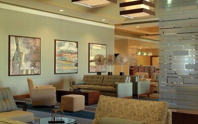 DoubleTree by Hilton Collinsville - St. Louis