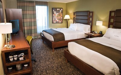 DoubleTree by Hilton Collinsville - St. Louis