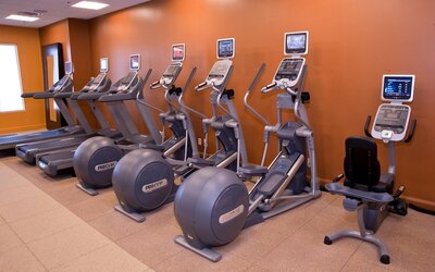 DoubleTree by Hilton Collinsville - St. Louis