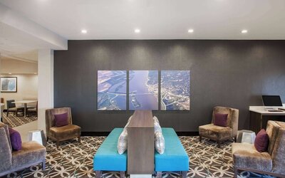 La Quinta Inn & Suites by Wyndham Pontoon Beach