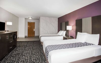 La Quinta Inn & Suites by Wyndham Pontoon Beach