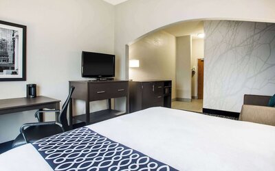 La Quinta Inn & Suites by Wyndham Pontoon Beach