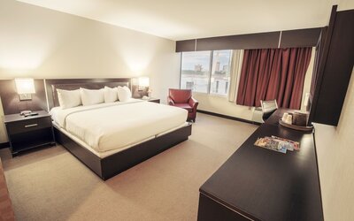 Casino Queen Hotel