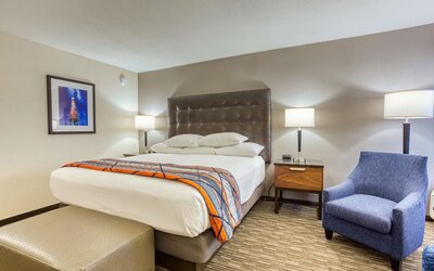 Drury Inn & Suites St. Louis Collinsville