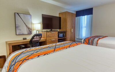 Drury Inn & Suites St. Louis Collinsville