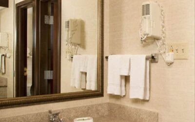 Drury Inn & Suites St. Louis Collinsville