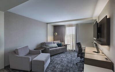 Courtyard by Marriott St. Louis Brentwood