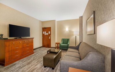 Drury Plaza Hotel St. Louis Brentwood
