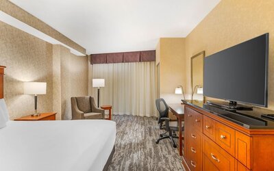 Drury Plaza Hotel St. Louis Brentwood