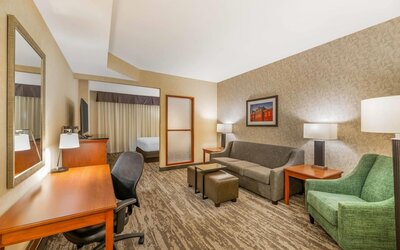 Drury Plaza Hotel St. Louis Brentwood