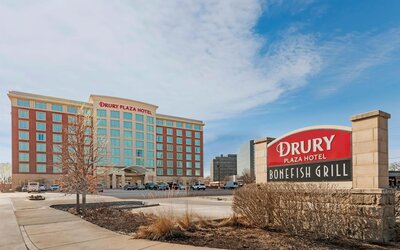 Drury Plaza Hotel St. Louis Brentwood