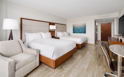 DoubleTree Beach Resort by Hilton Tampa Bay - North Redingto