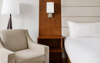 DoubleTree Beach Resort by Hilton Tampa Bay - North Redingto