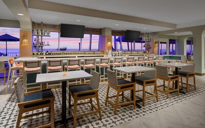 DoubleTree Beach Resort by Hilton Tampa Bay - North Redingto