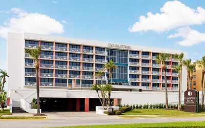 DoubleTree Beach Resort by Hilton Tampa Bay - North Redingto