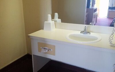 Quality Inn Saint Petersburg North-Tampa Bay