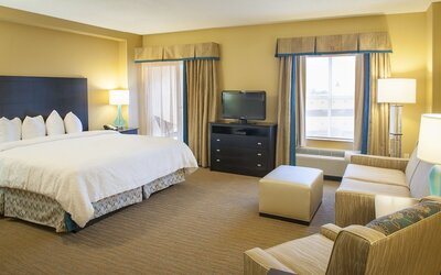 Hampton Inn & Suites St. Petersburg/Downtown