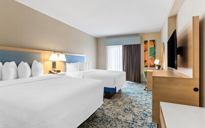 Hampton Inn & Suites St. Petersburg/Downtown