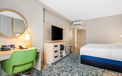Hampton Inn & Suites St. Petersburg/Downtown