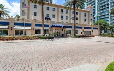 Hampton Inn & Suites St. Petersburg/Downtown