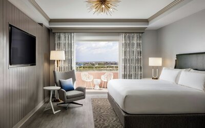 The Vinoy Resort & Golf Club, Autograph Collection