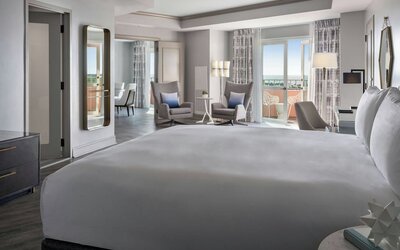 The Vinoy Resort & Golf Club, Autograph Collection