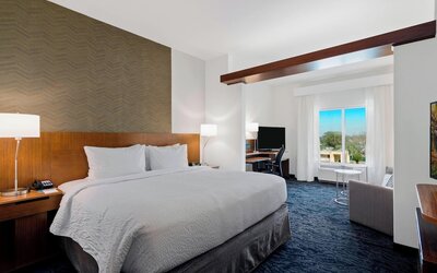 Fairfield Inn & Suites by Marriott St Petersburg North