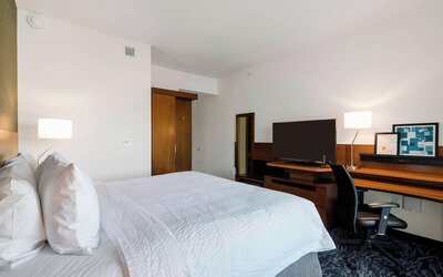 Fairfield Inn & Suites by Marriott St Petersburg North