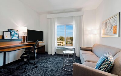 Fairfield Inn & Suites by Marriott St Petersburg North