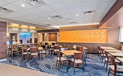 Fairfield Inn & Suites by Marriott St Petersburg North