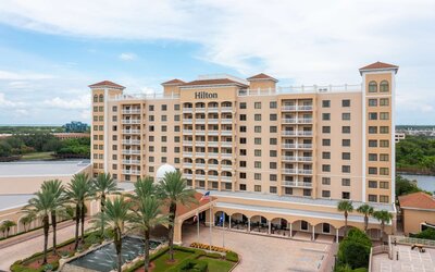 Hilton St. Petersburg Carillon Park