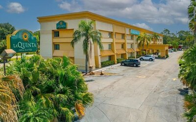 La Quinta Inn & Suites by Wyndham Tampa Brandon West